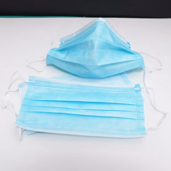 Production de masse de ventes chaudes de haute qualité personnalisée OEM jetable 3ply non tissé Spundond + Meltblown + masque bleu Spundond